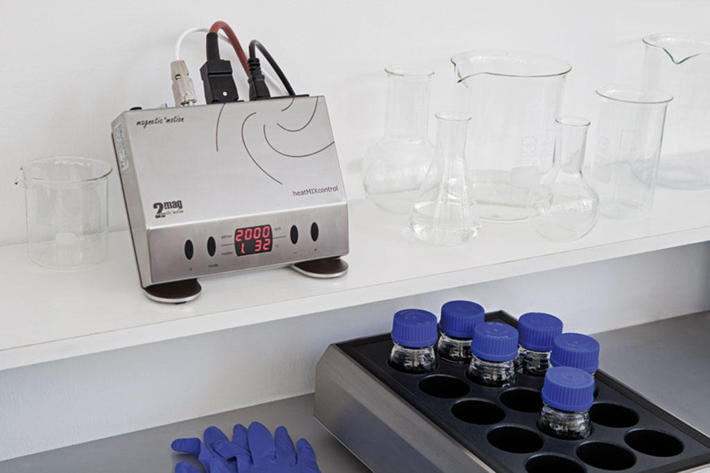 2mag stand with heatMIXcontrol